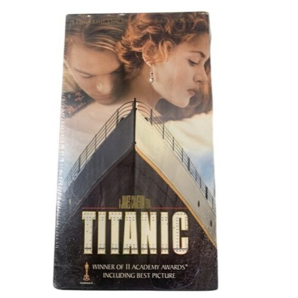 Paramount Pictures Other - Titanic VHS 2-Pack Collectors Edition  NEW SEALED